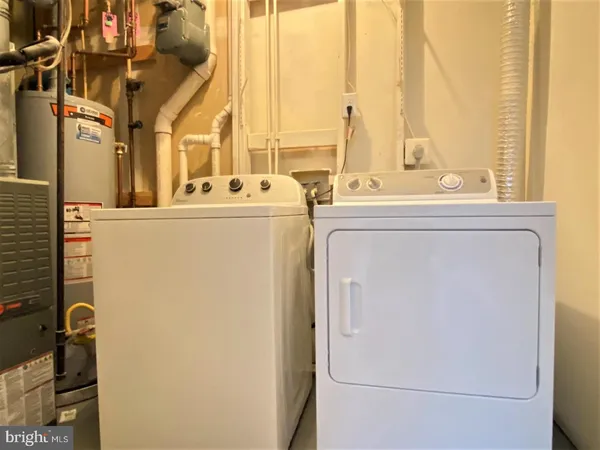 $3,500 | 44190 Mossy Brook Square, Ashburn, VA 20147