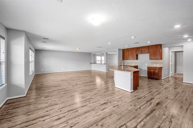 $2,475 | 1107 Epworth Ct., Conroe, TX 77304