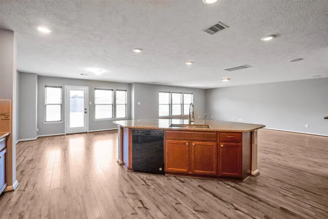 $2,475 | 1107 Epworth Ct., Conroe, TX 77304