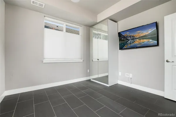 a bathroom with a toilet
