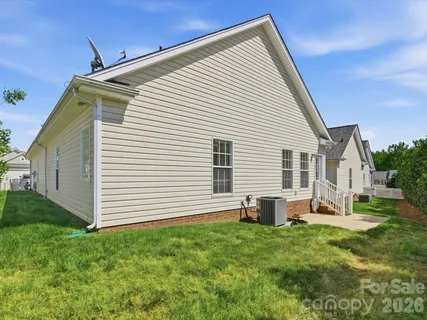 $420,000 | 1008 Wanda Drive, Matthews, NC 28104