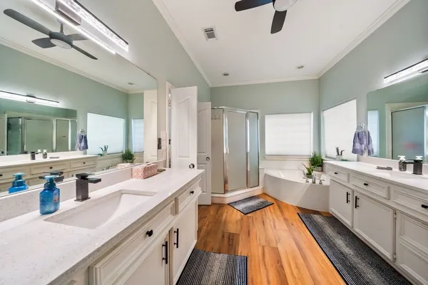 $739,000 | 350 Lago Trace Drive, Huffman, TX 77336