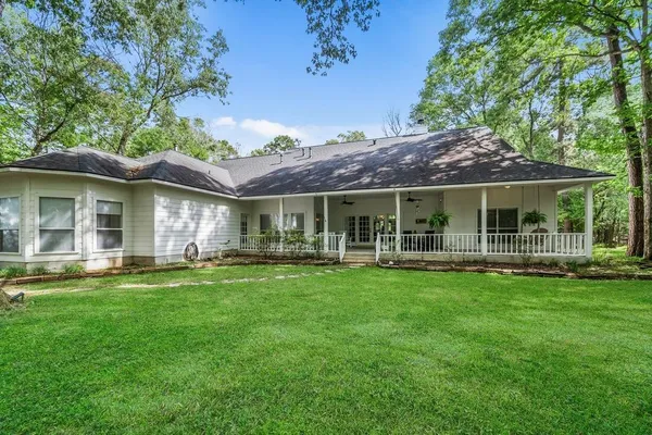 $739,000 | 350 Lago Trace Drive, Huffman, TX 77336