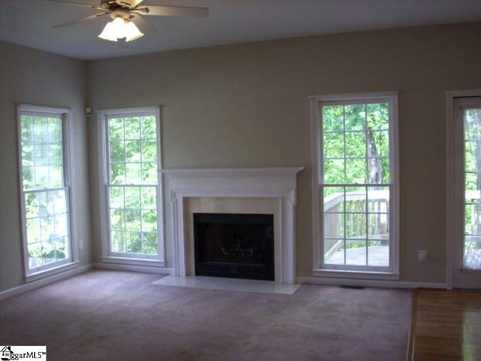 126 Timberleaf Drive Duncan, SC 29334 - Photo 7 of 13 Gallery Image 7