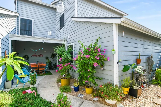 $439,000 | 2001 Parker Lane South, Unit 107, Austin, TX 78741