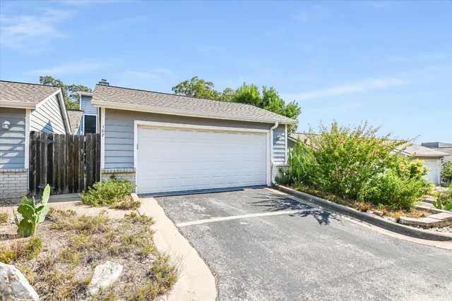 $439,000 | 2001 Parker Lane South, Unit 107, Austin, TX 78741