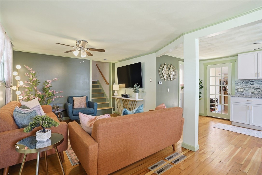 22 Pennsylvania Avenue Warren, RI 02885 - Photo 9 of 31