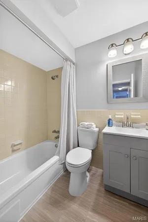 $2,600 | 1203 Dorne Drive, Manchester, MO 63021