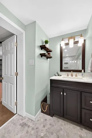 $2,600 | 1203 Dorne Drive, Manchester, MO 63021