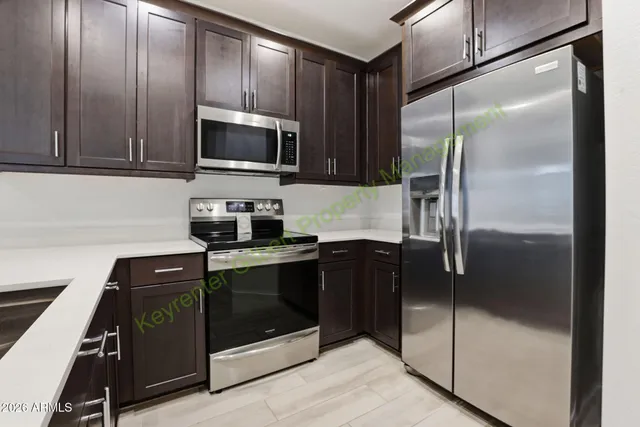 $2,100 | 4117 East Pinto Drive, Gilbert, AZ 85296