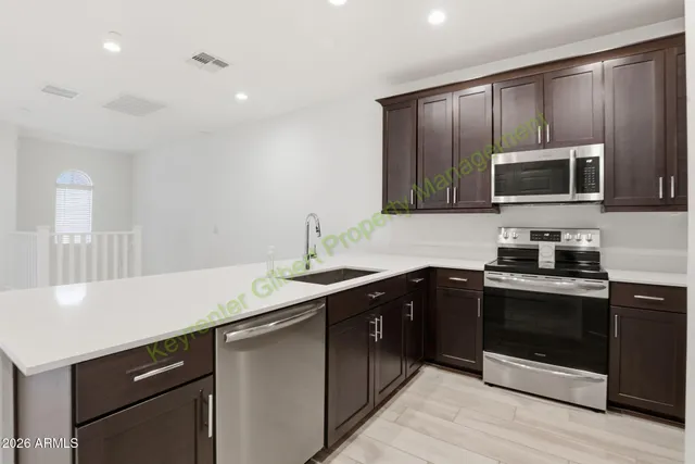 $2,100 | 4117 East Pinto Drive, Gilbert, AZ 85296