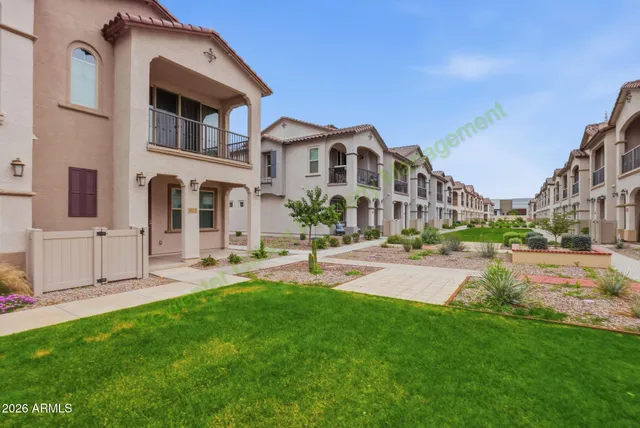 $2,100 | 4117 East Pinto Drive, Gilbert, AZ 85296