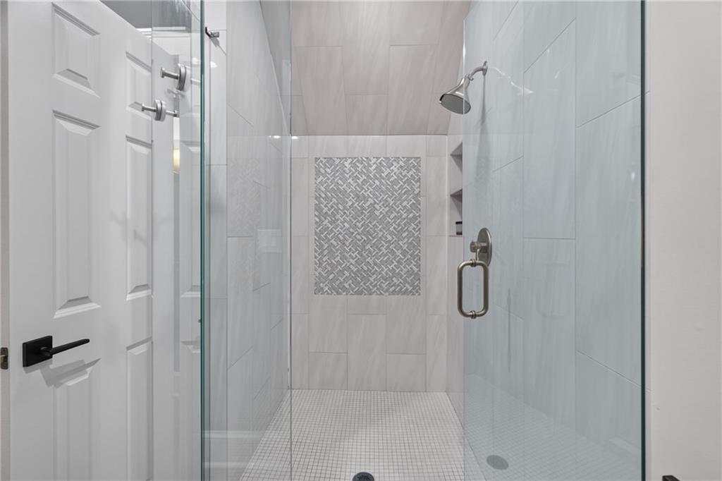 3626 Kingsboro Road Northeast Atlanta, GA 30319 - Photo 39 of 69 Gallery Image 39