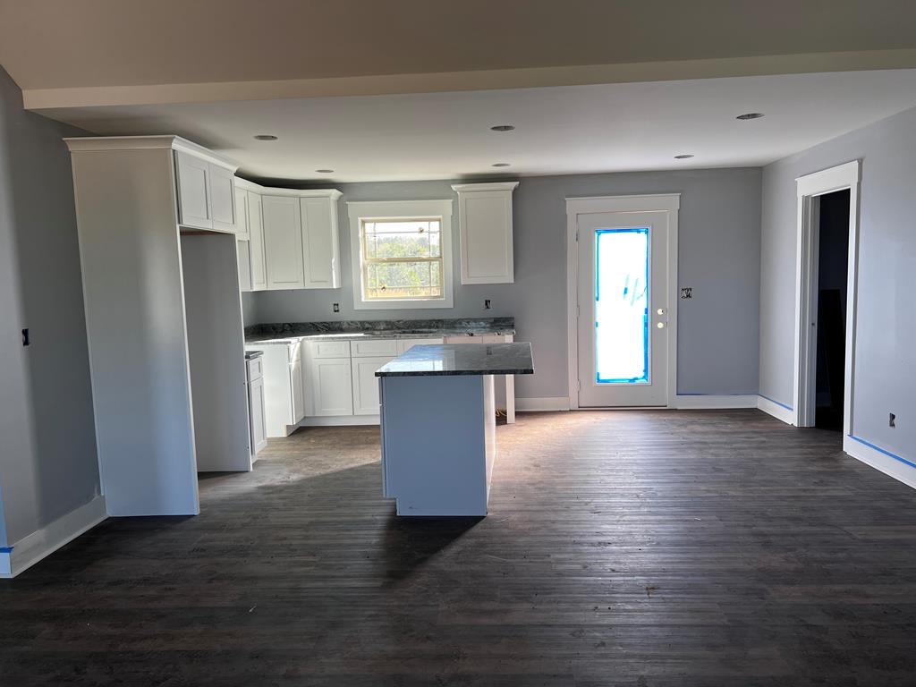 136 Luffman Road Chatsworth, GA 30705 - Photo 3 of 13