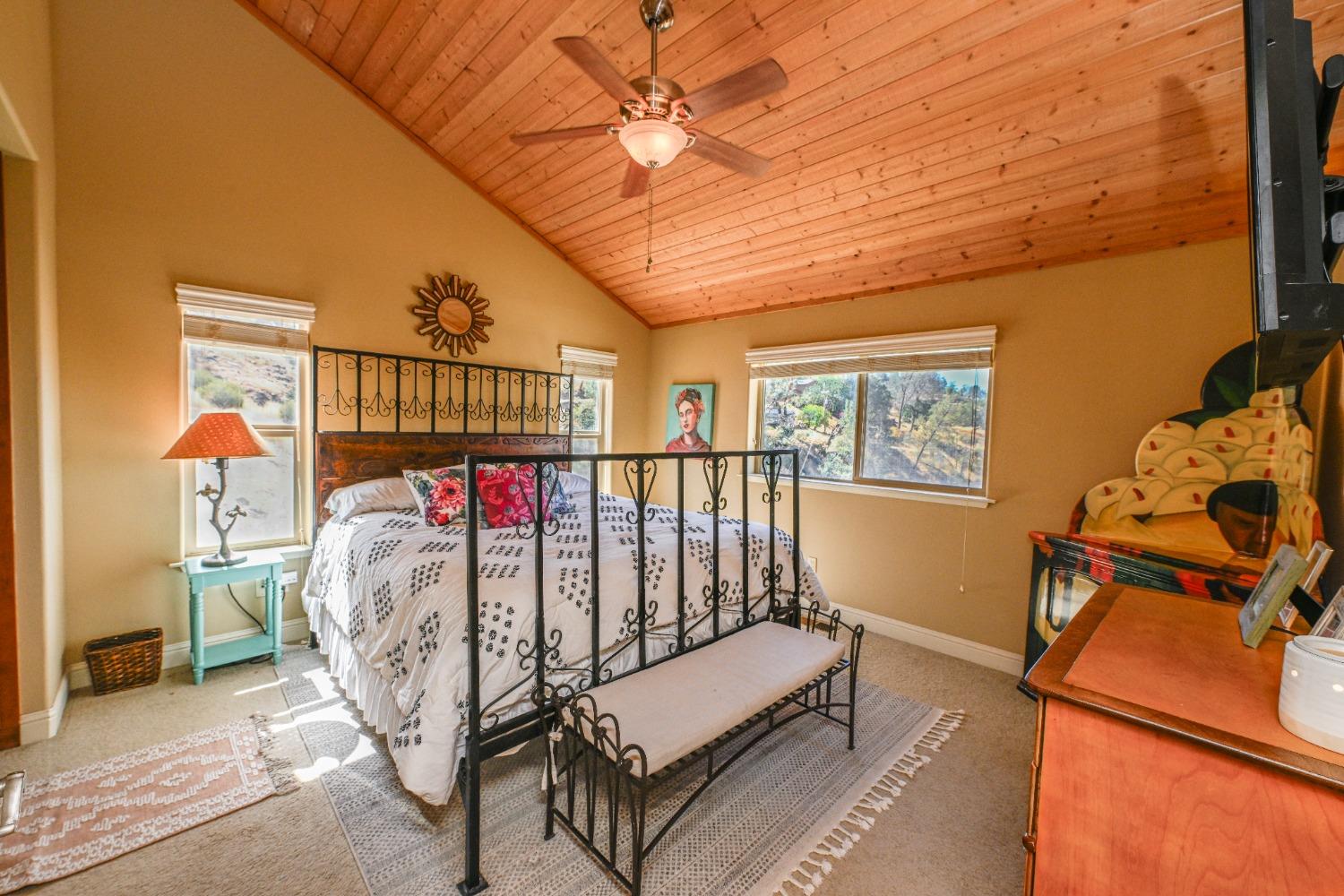28489 Perkins Road Friant, CA 93626 - Photo 13 of 24 Gallery Image 13