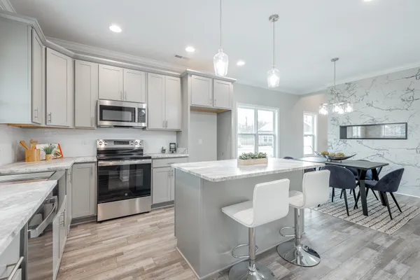 $2,850 | 5085 Oop Road, Unit 34, Chattanooga, TN 37416