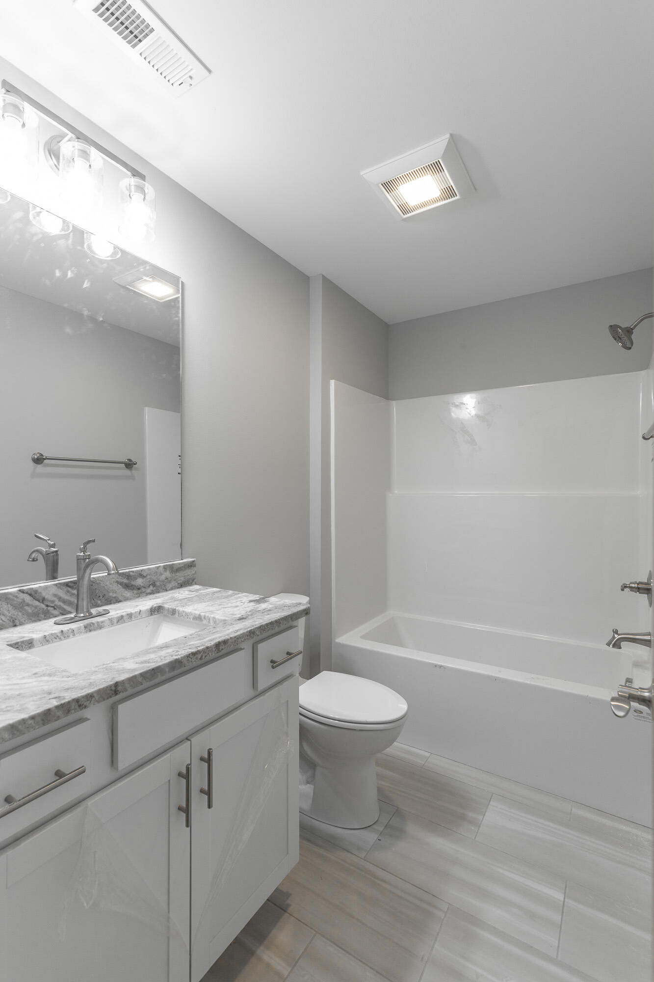 5085 Oop Road, Unit 34 Chattanooga, TN 37416 - Photo 26 of 42 Bathroom