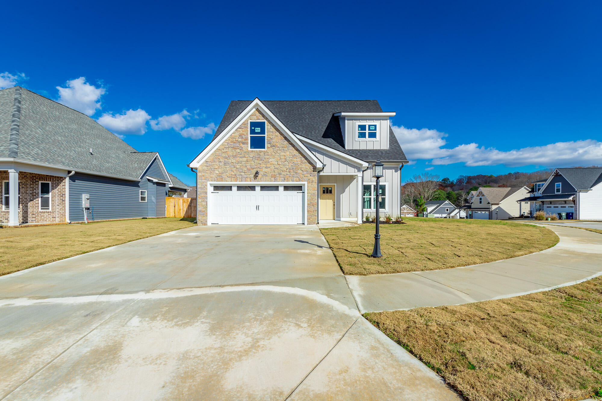 5085 Oop Road, Unit 34 Chattanooga, TN 37416 - Photo 40 of 42 Front View