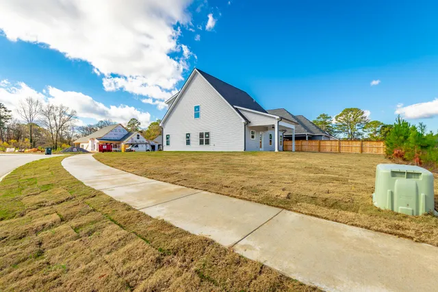 $2,850 | 5085 Oop Road, Unit 34, Chattanooga, TN 37416