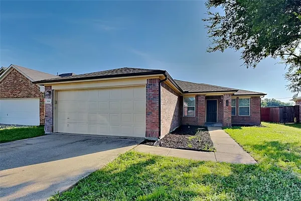 $1,850 | 124 Stanford Street, Forney, TX 75126