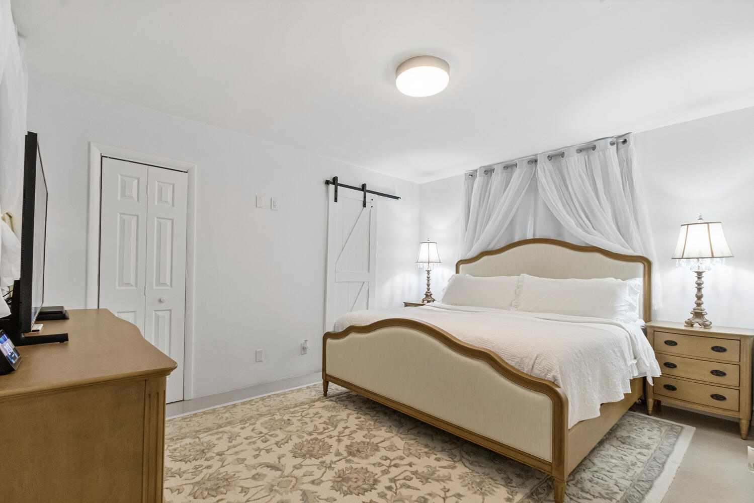 925 East River Drive Margate, FL 33063 - Photo 14 of 28 Primary Bedroom