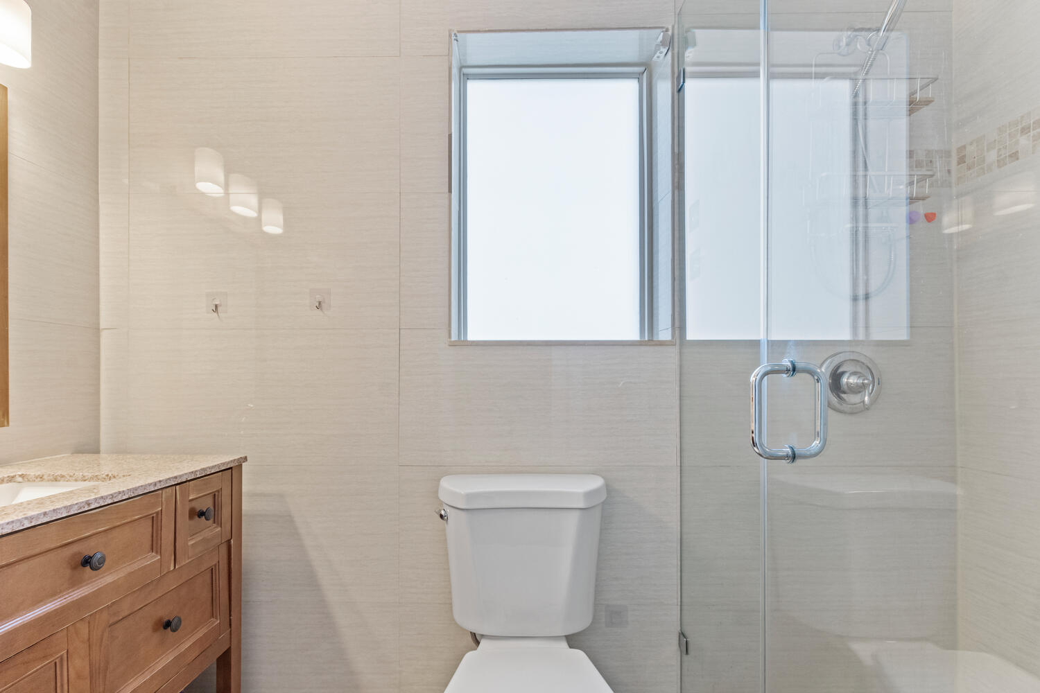 925 East River Drive Margate, FL 33063 - Photo 16 of 28 Primary Bath