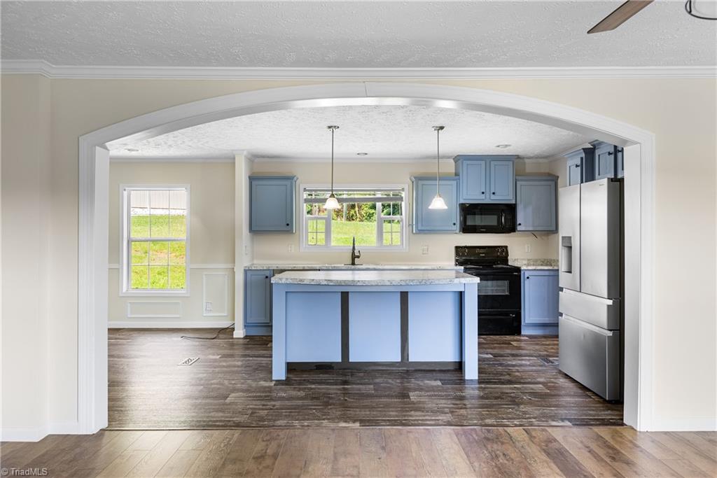 173 Old Lowgap Road Mount Airy, NC 27030 - Photo 20 of 43 Gallery Image 20