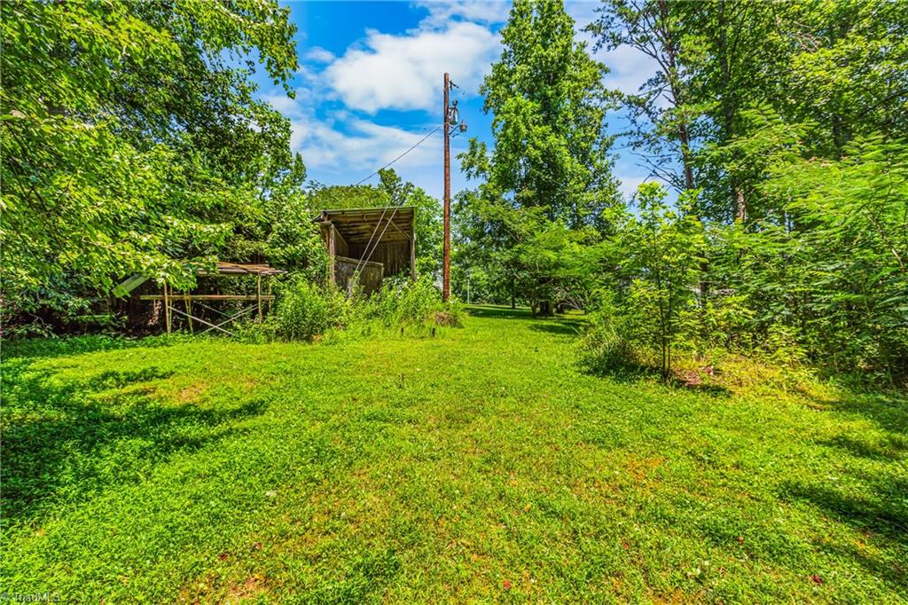 173 Old Lowgap Road Mount Airy, NC 27030 - Photo 40 of 43 Gallery Image 40