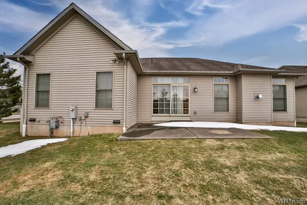 $3,500 | 9 Hidden Creek Court, Amherst, NY 14221