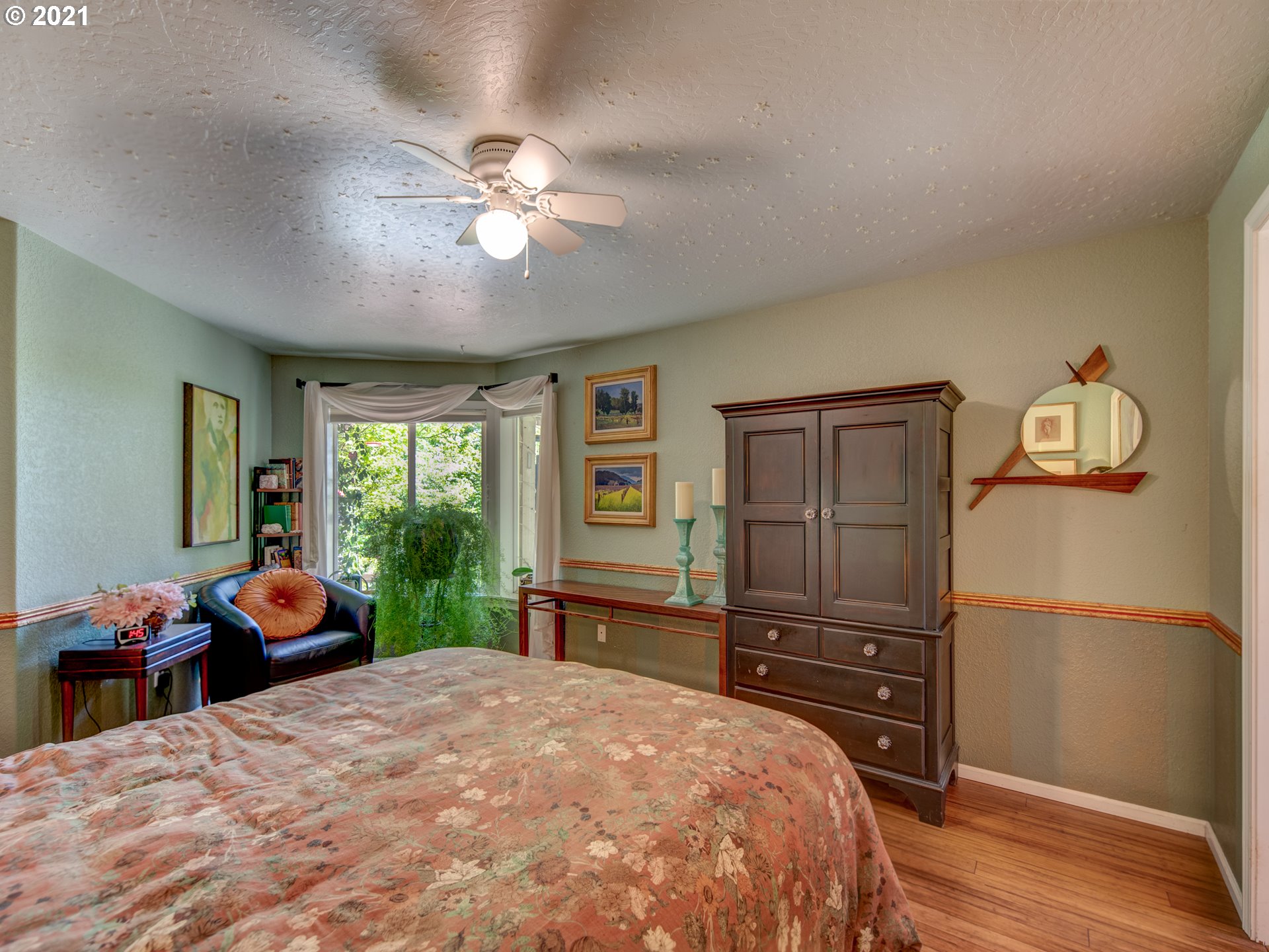 24736 Butler Road Junction City, OR 97448 - Photo 21 of 32 Gallery Image 21