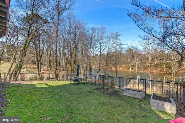 $935,000 | 806 North Shore Drive, Glen Burnie, MD 21060