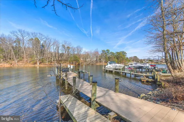 $935,000 | 806 North Shore Drive, Glen Burnie, MD 21060