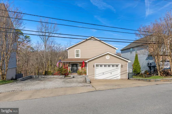 $935,000 | 806 North Shore Drive, Glen Burnie, MD 21060