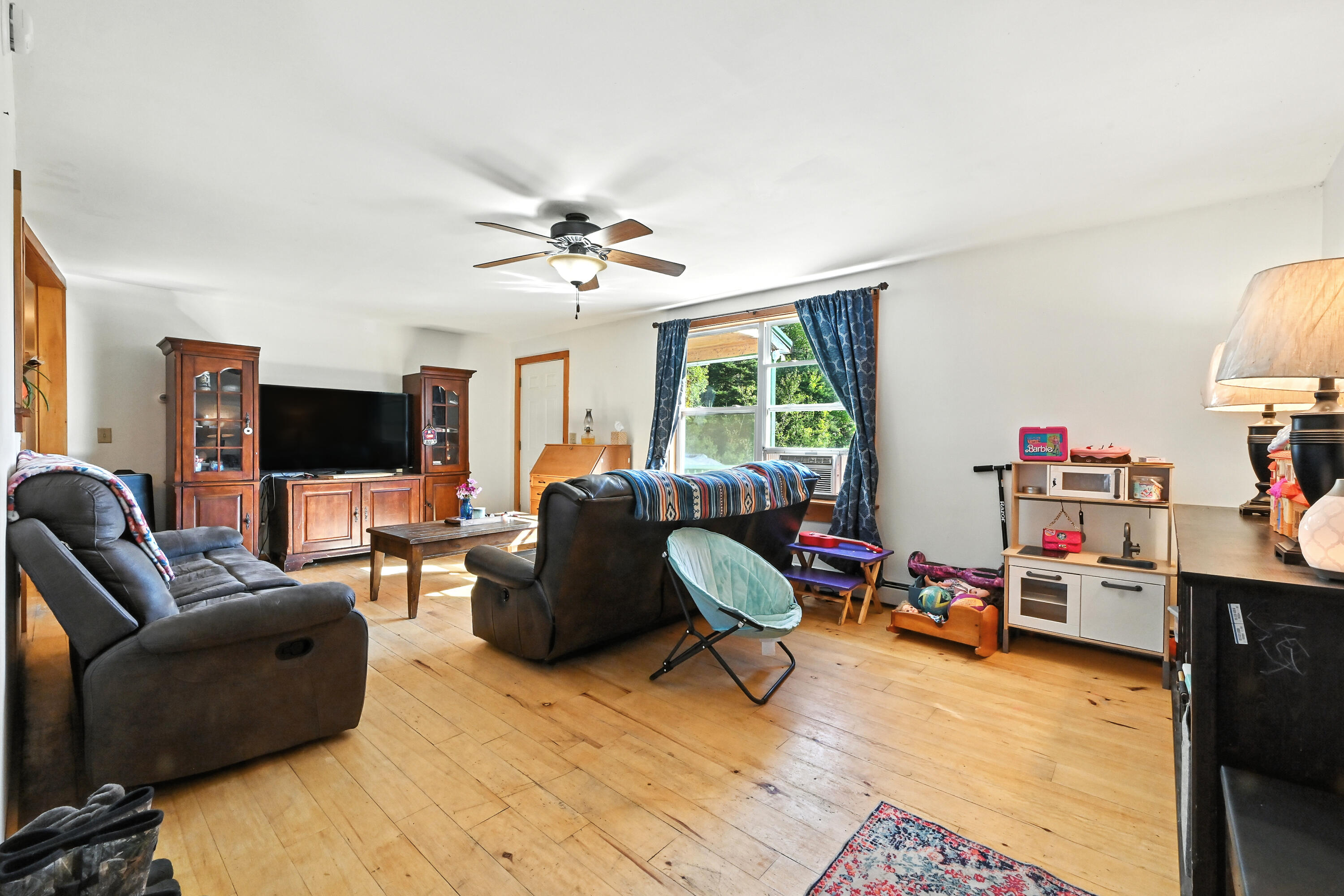 138 Lovejoy Road Strong, ME 04983 - Photo 7 of 41 110198gr-125