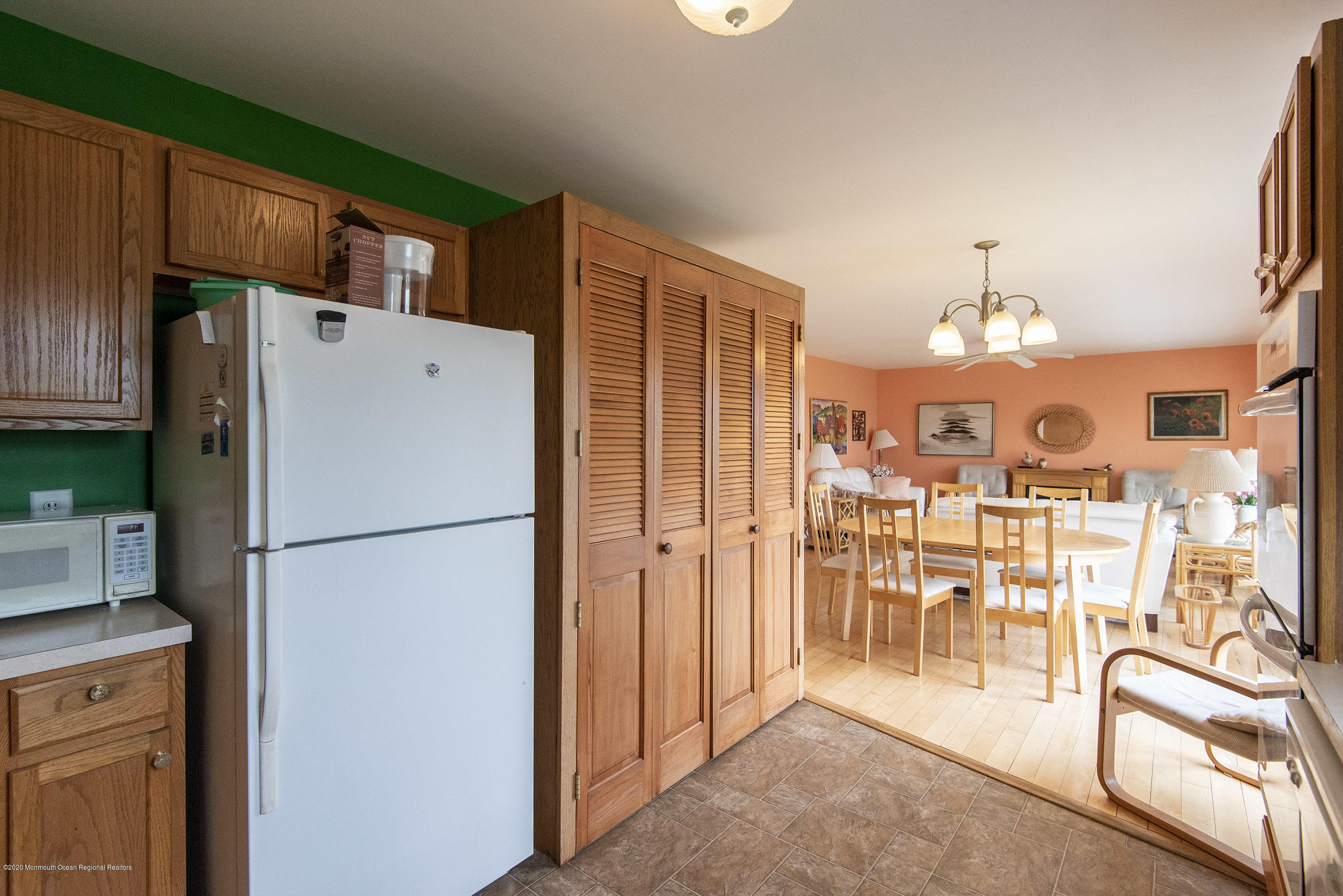 208 Maplewood Road Barnegat, NJ 08005 - Photo 11 of 30 Kitchen_4