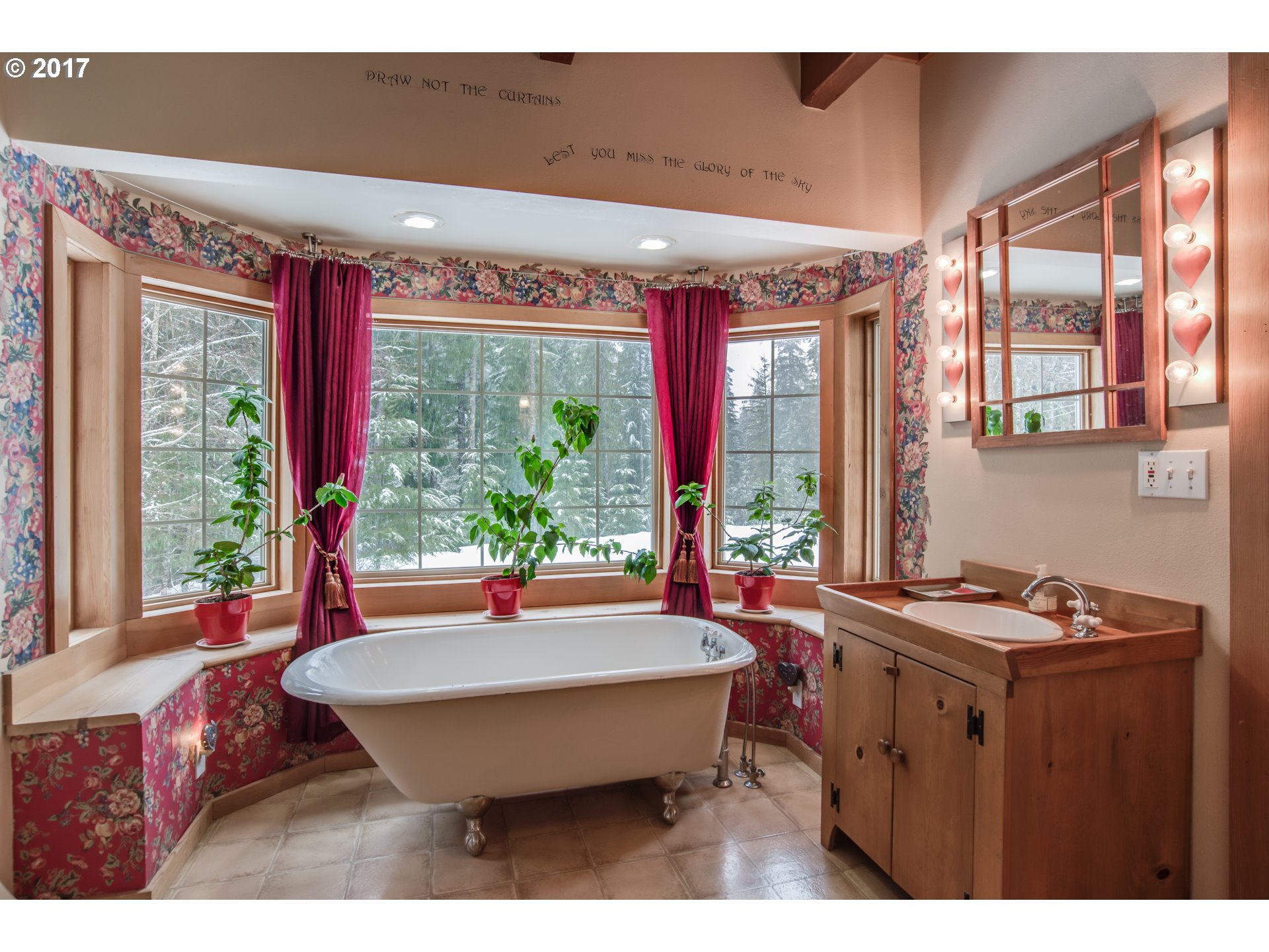 262 Cedar Creek Road Carson, WA 98610 - Photo 13 of 32 Gallery Image 13