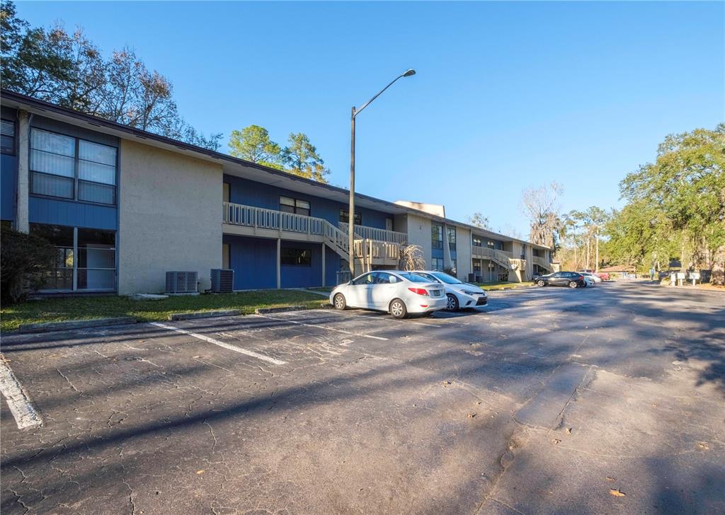 2811 Southwest Archer Road, Unit L103 Gainesville, FL 32608 - Photo 1 of 1 Gallery Image 1