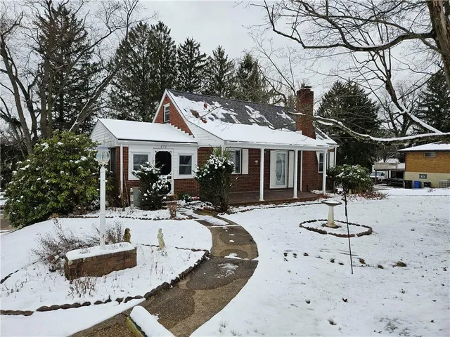$1,400 | 471 Kimlyn Avenue, Irwin, PA 15642