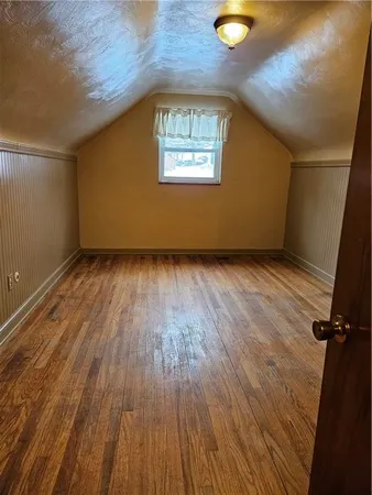 $1,400 | 471 Kimlyn Avenue, Irwin, PA 15642