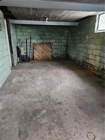 $1,400 | 471 Kimlyn Avenue, Irwin, PA 15642