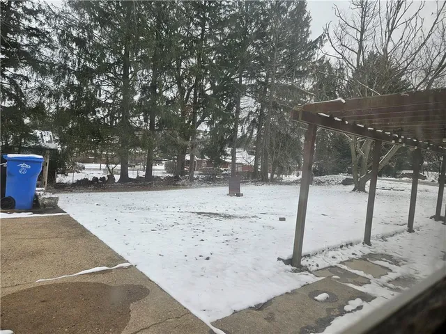 $1,400 | 471 Kimlyn Avenue, Irwin, PA 15642