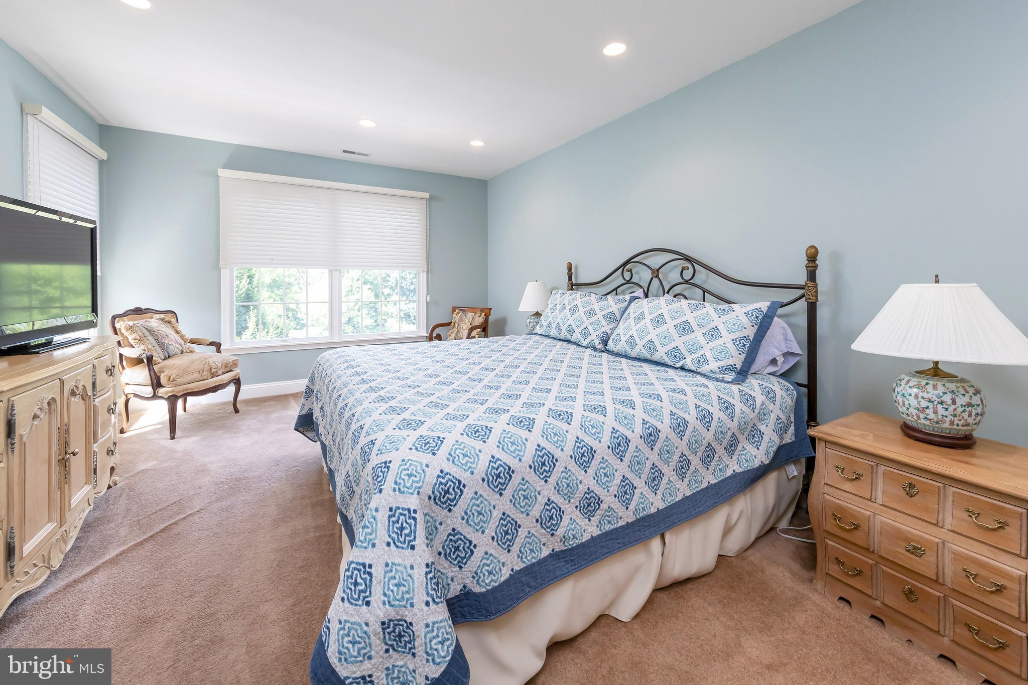 8 Your Host Circle Cinnaminson, NJ 08077 - Photo 27 of 37