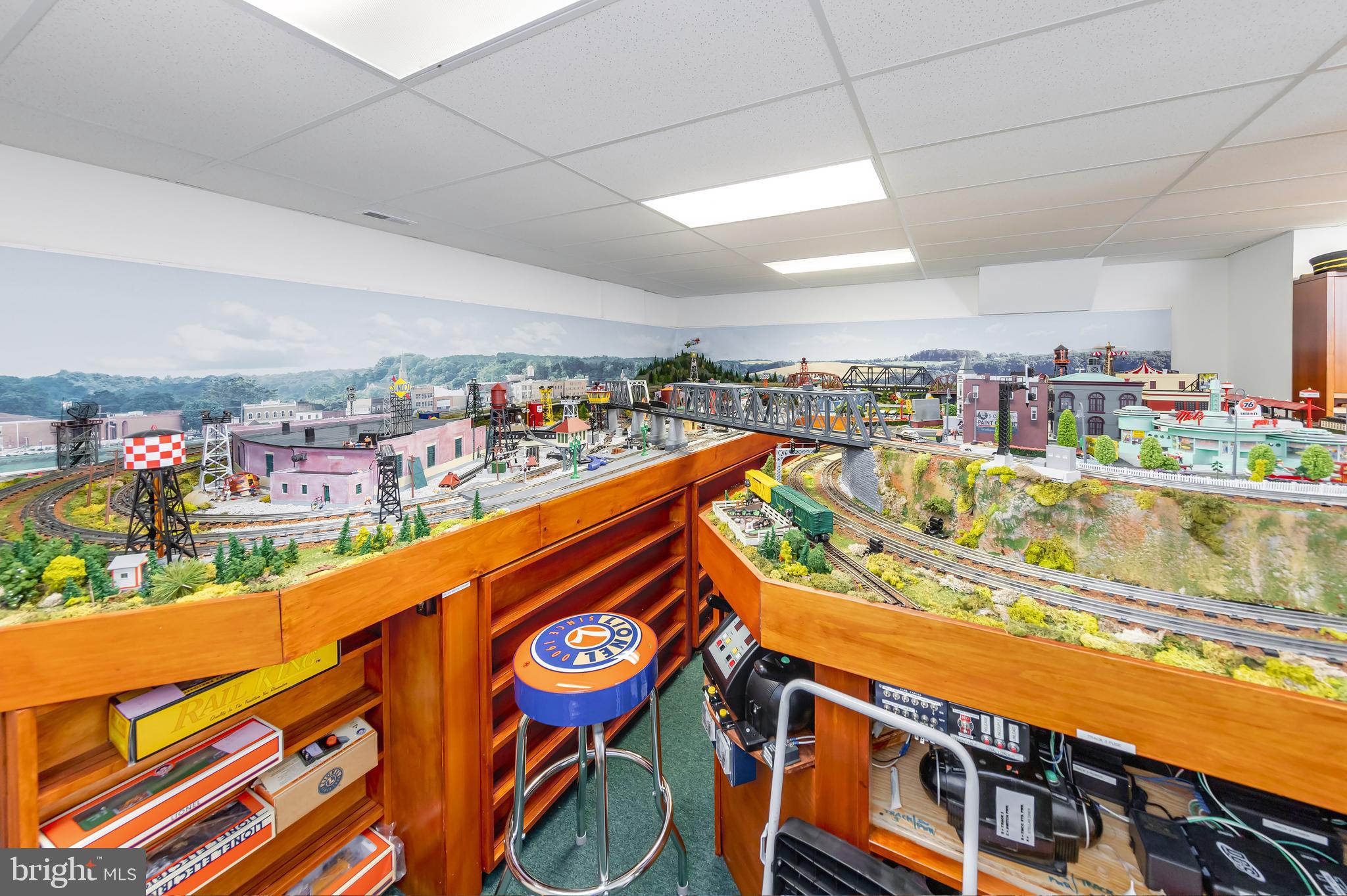 8 Your Host Circle Cinnaminson, NJ 08077 - Photo 34 of 37