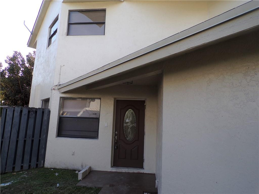3806 Simms Street Hollywood, FL 33021 - Photo 6 of 52 Photo 6