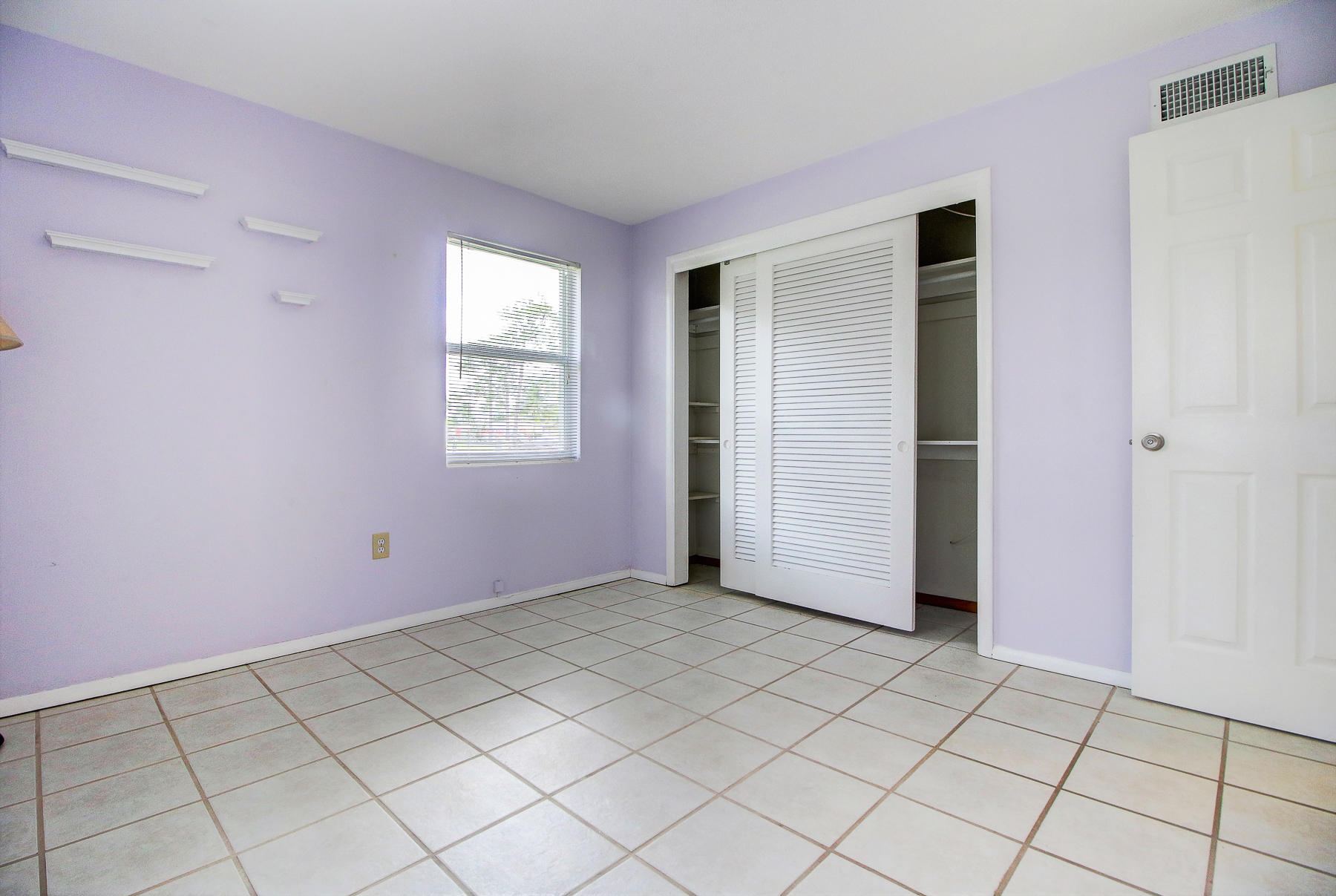109 Ohio Road Lake Worth, FL 33467 - Photo 17 of 28 i (1)