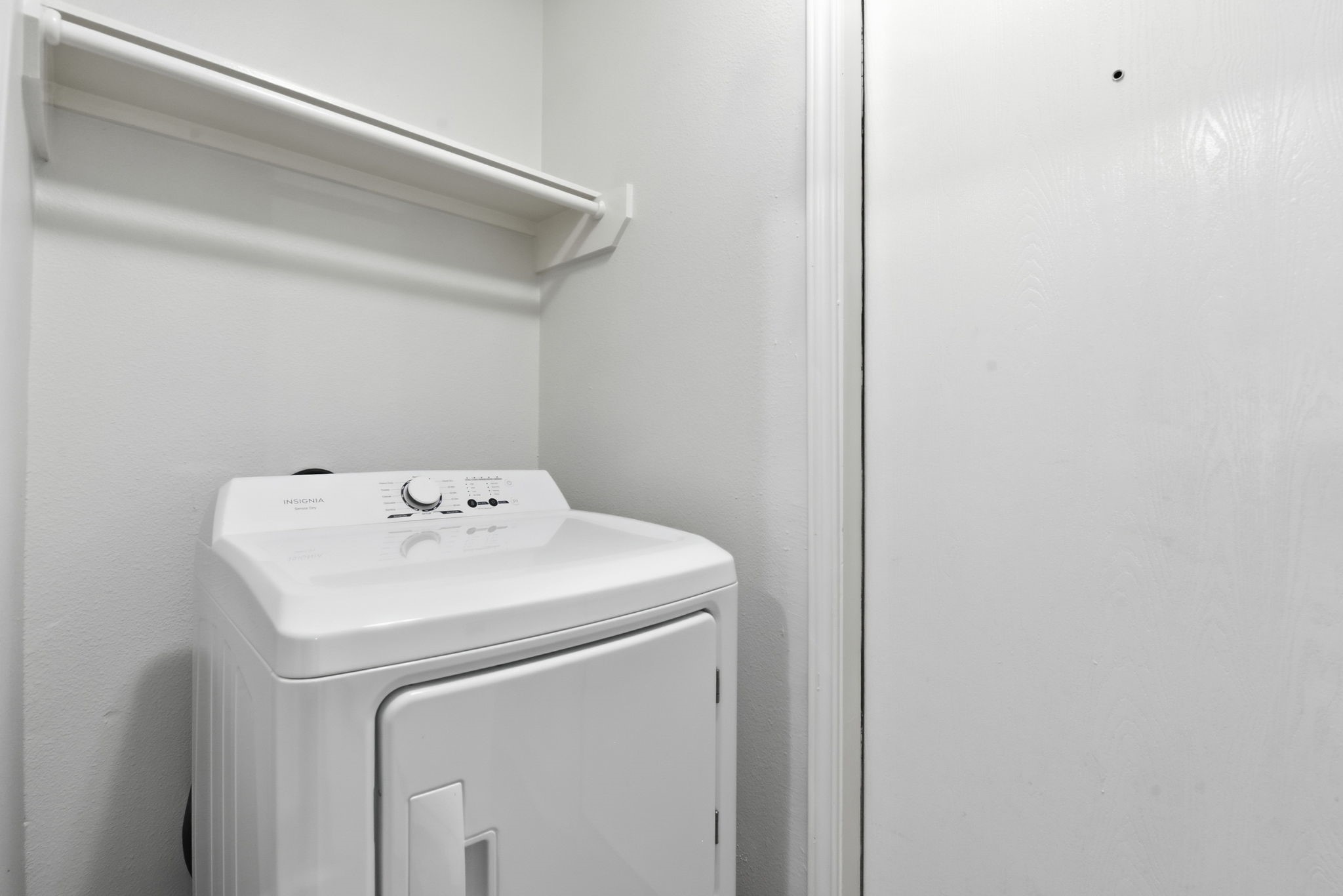 19013 Hammer Lane Porter, TX 77365 - Photo 31 of 35 a utility room with dryer and washer