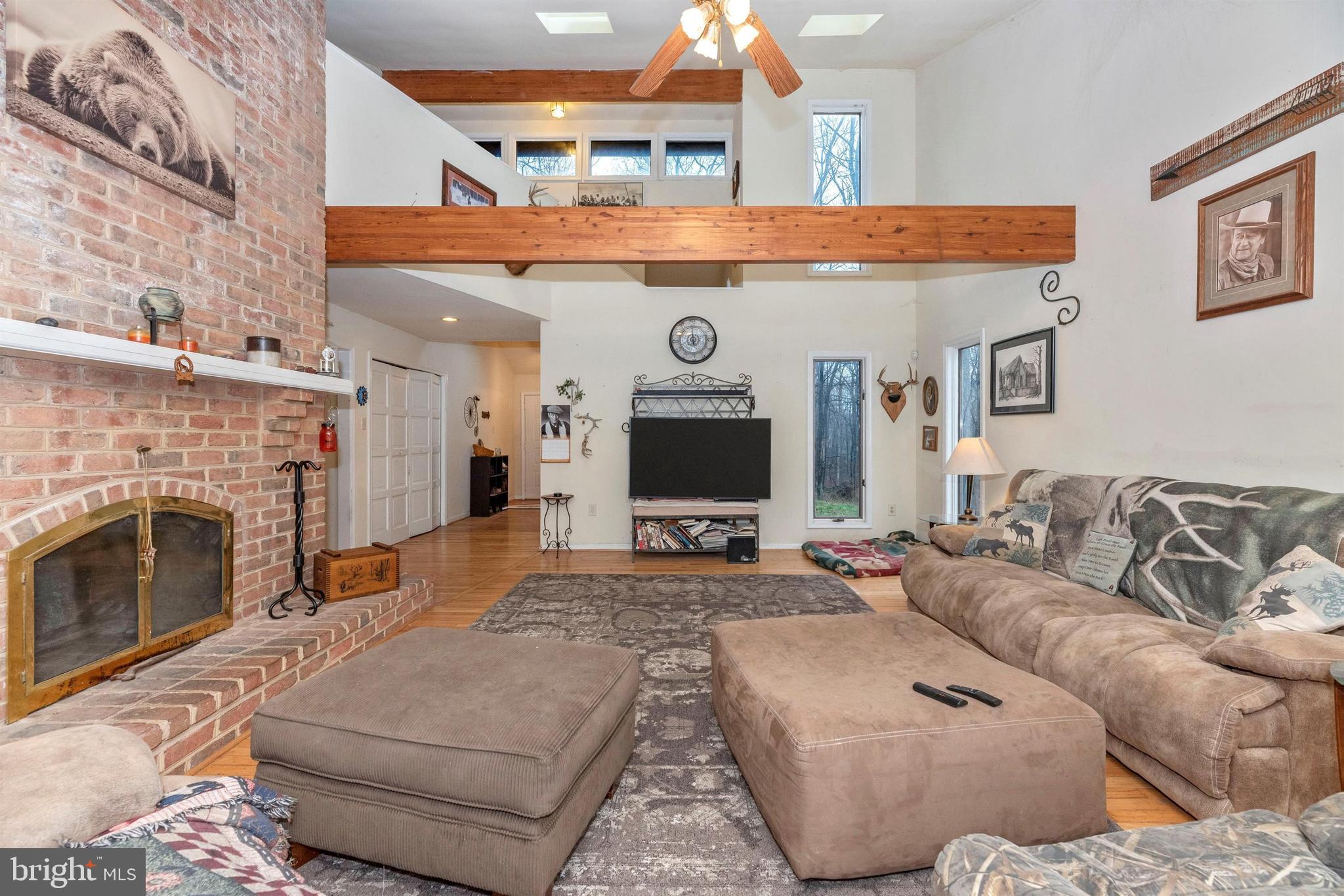 4517 Elmer Derr Road Frederick, MD 21703 - Photo 11 of 48 Family Room