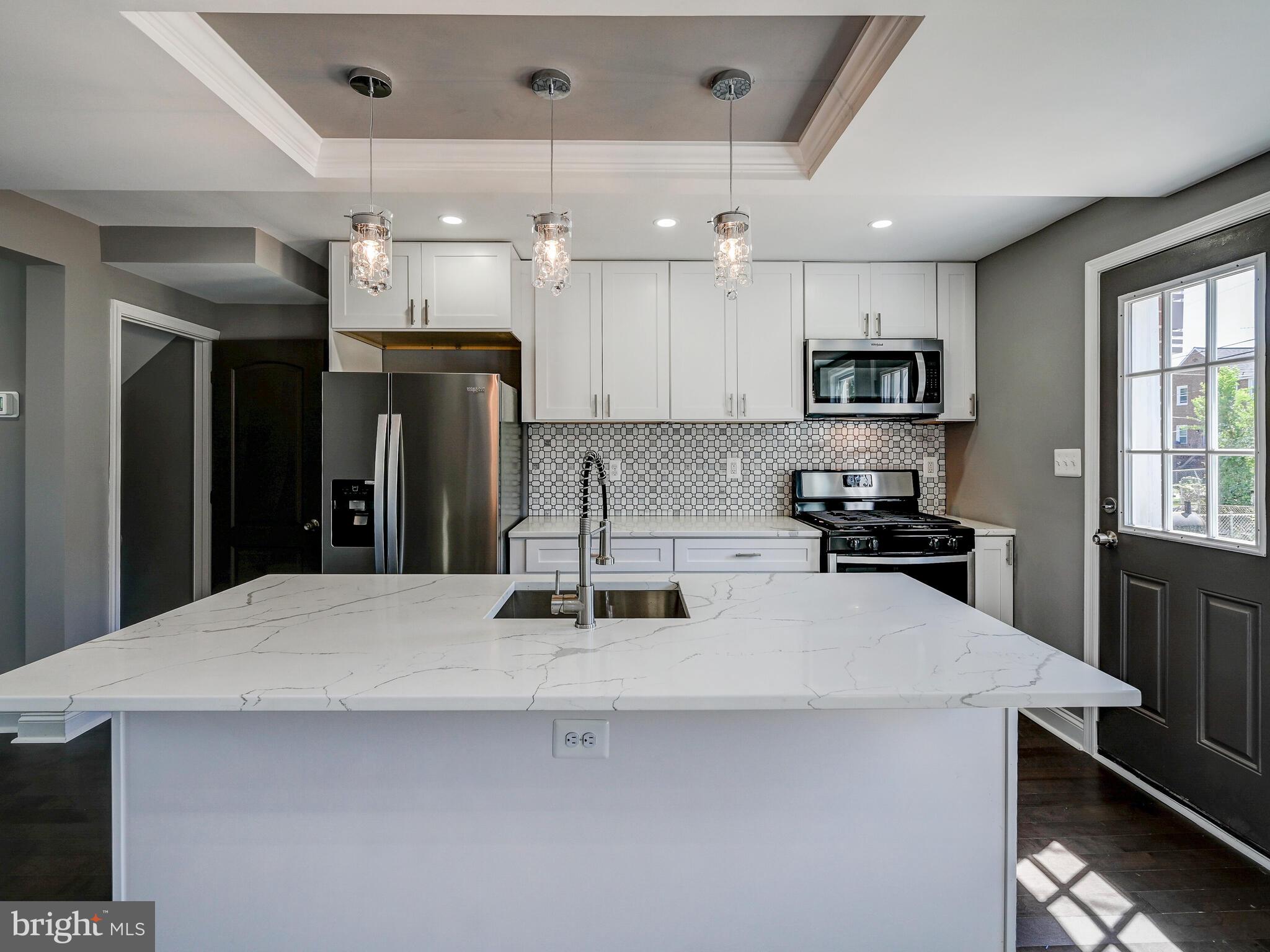 1805 Ramblewood Road Baltimore, MD 21239 - Photo 18 of 44