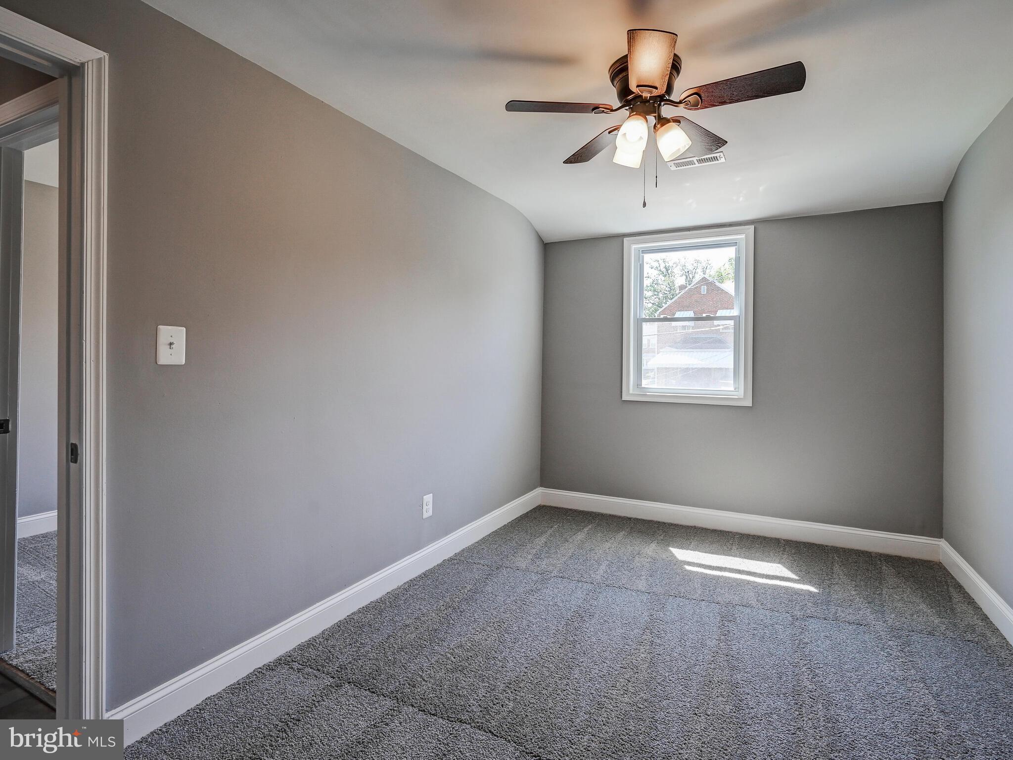 1805 Ramblewood Road Baltimore, MD 21239 - Photo 29 of 44