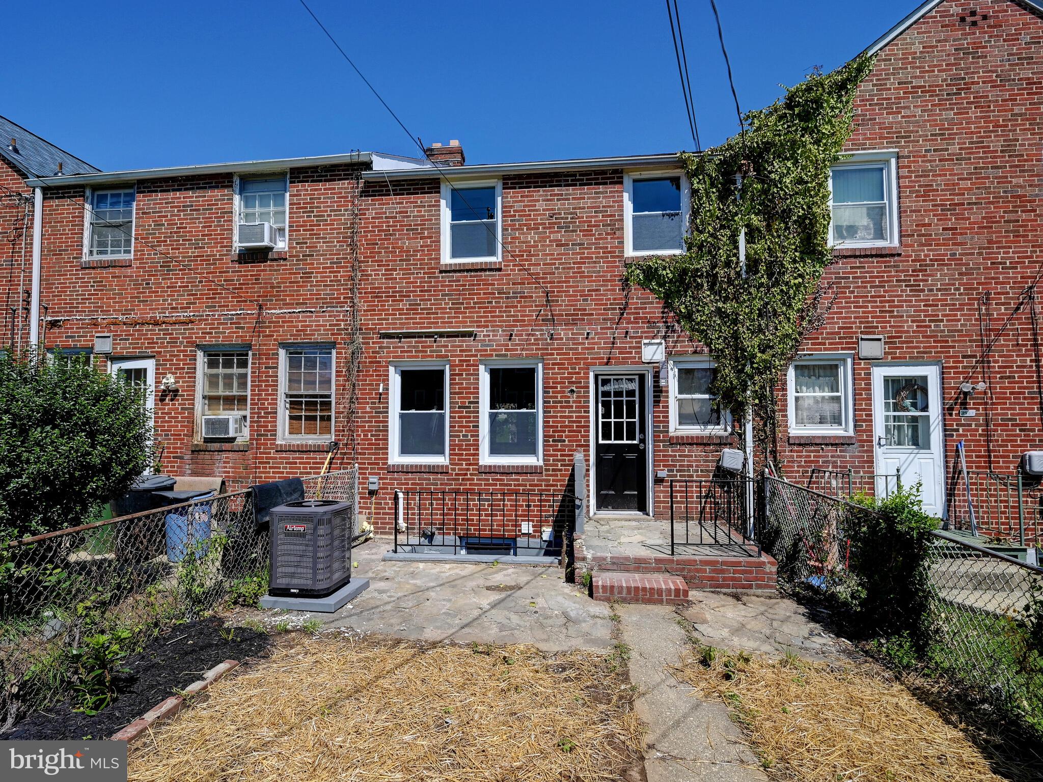 1805 Ramblewood Road Baltimore, MD 21239 - Photo 42 of 44